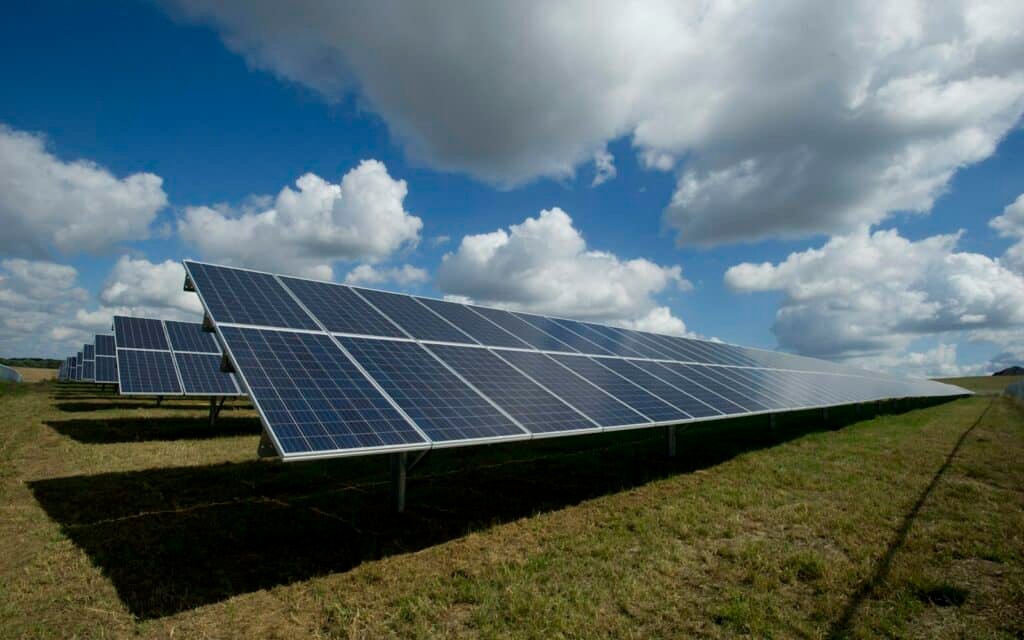 Energie – Solarhalterungen, Gehäuse, Schaltschränke